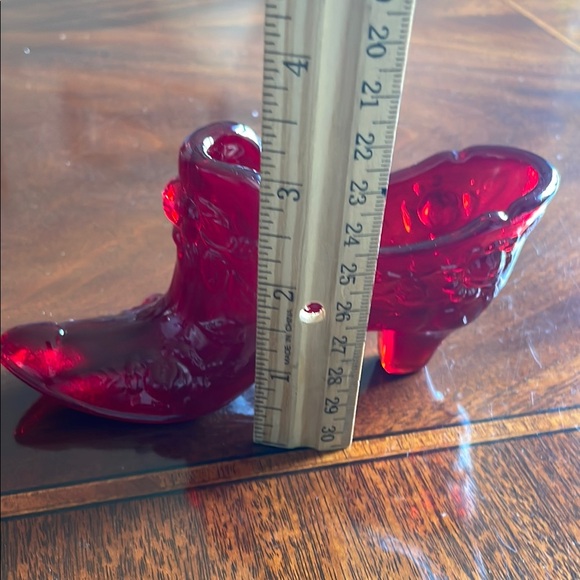 Fenton ruby cabbage with rose glass slipper. - Picture 9 of 9